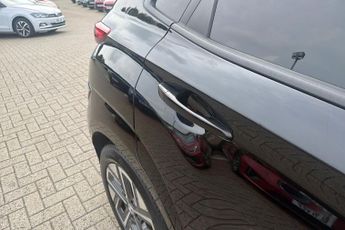 Hyundai Kona 64kwh Ultimate Suv 5dr Electric Auto (10.5kw Charger) (204 Ps)