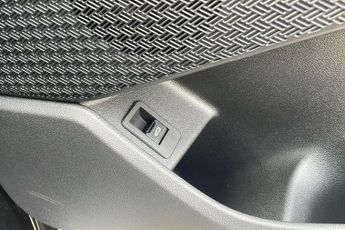 BMW 2 Series Active 1.5 220i Mht M Sport MPV 5dr Petrol Hybrid Dct Euro 6 (s/s) (170
