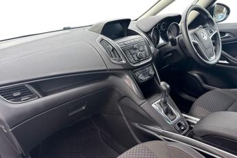 Vauxhall Zafira 2.0 Cdti Tech Line MPV 5dr Diesel Auto Euro 6 (170 Ps)