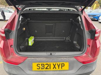 Vauxhall Grandland X 1.6 Turbo Ultimate Suv 5dr Petrol Auto Euro 6 (s/s) (180 Ps)