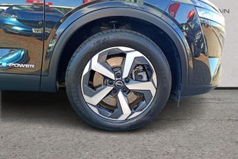 Nissan Qashqai 1.5 H E Power N Connecta Suv 5dr Petrol Hybrid Auto Euro 6 (s/s)