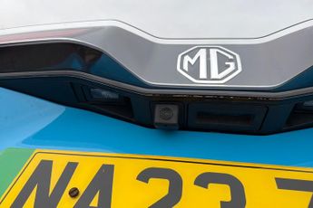 MG MG4 EV 64kwh Trophy Long Range Hatchback 5dr Electric Auto (203 Ps)